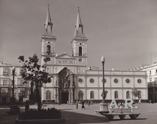Kindel Cadiz. Iglesia de San Antonio 17x24. c. 1955.jpg